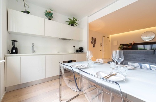 Tricolore Apartment | Suite 8 downtown Milan cathedral