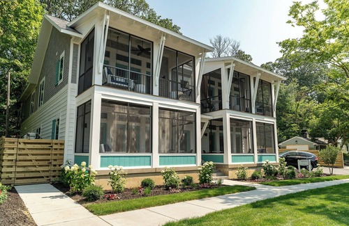 Saugatuck Apartment | Suite #9, The Sunflower @ Porches On Mason - Prime downtown location.