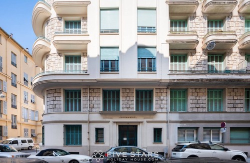 Gambetta Apartment | Suite A. Lorraine FSHH