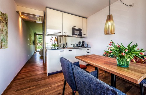 Gaienhofen Apartment | Suite Apartment 80, 80qm, Balkon, 2 Schlafzimmer, max. 4 Personen