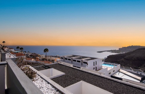 Patalavaca Apartment | Suite-Apartment-Ensuite with Shower-Sea view-CAT. 7