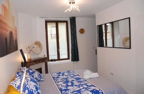 Poincare - Foch - Anatole France - Croix de Bourgogne Apartment | Suite avec terrasse, Nancy Thermal, parc Ste Marie