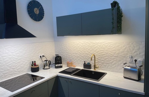 Louresse-Rochemenier Cottage | Suite "balnéo" 2 Personnes - Domaine des Varennes