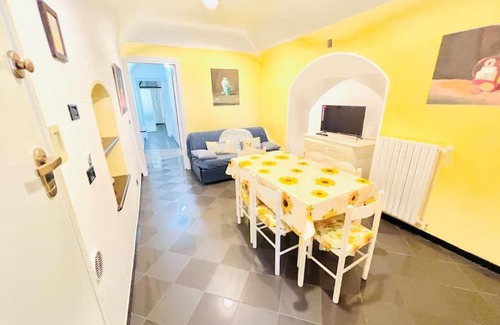 Riva Ligure Apartment | Suite Bixio - a due passi dalla spiaggia
