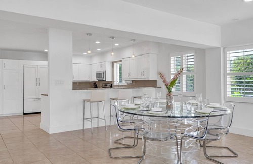 Barrier Island Condo | Suite by Beach | Waterfront | Lago Key One