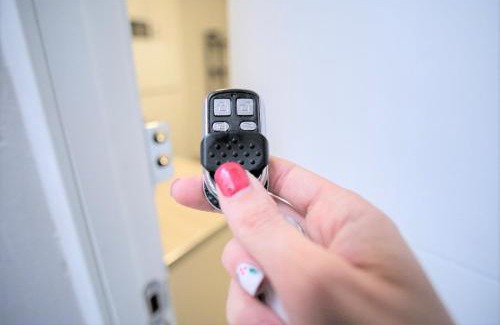 Algeciras Apartment | Suite by Hawkins interior BA