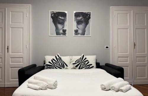 Historic Centre Apartment | Suite Cernaia