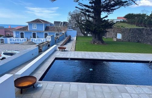 Angra do Heroismo Apartment | Suite Deluxe Apartment at Azores Book Hotel*