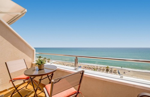 Costa del Sol Apartment | Suite Edén - Beachfront