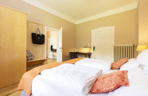 Bad Steben Hotel | Suite-Ensuite with Shower