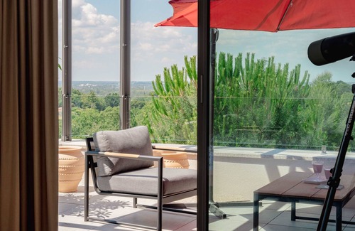 Carignan-de-Bordeaux Apartment | Suite haut de gamme dans domaine luxuriant