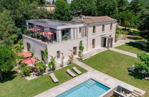 Carignan-de-Bordeaux Apartment | Suite haut de gamme dans domaine luxuriant