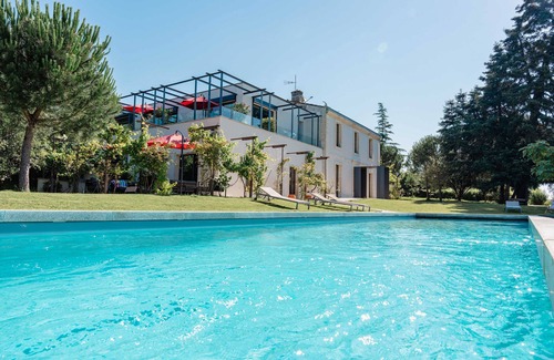 Carignan-de-Bordeaux Apartment | Suite haut de gamme dans domaine luxuriant