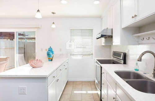 Tustin House | Suite in the Heart of Tustin #41360