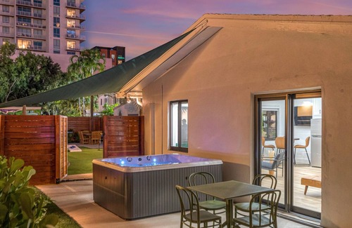 Flagler Village Condo | Suite in Urban Retreat | Freedom House Seven