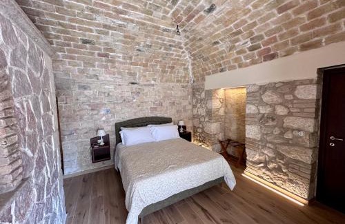 Sulmona Apartment | Suite Maiella