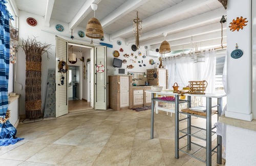 Torre Lapillo Apartment | Suite Mamj by BarbarHouse