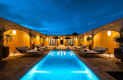 Gmassa House | SUITE OASIS, 1 bed/1 bath, heated pool