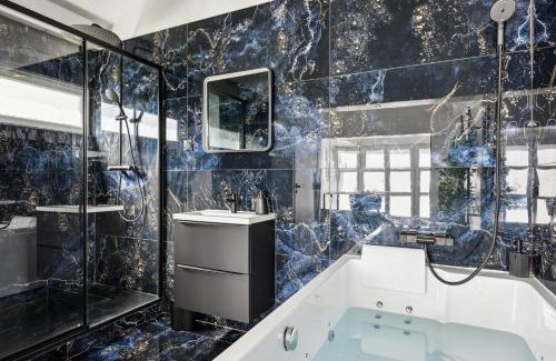 Pontault-Combault Apartment | Suite prestige avec jacuzzi