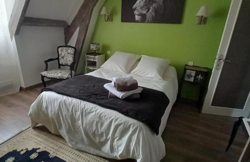 Bergerac House | Suite privée dans spacieuse maison du Périgord, avec piscine