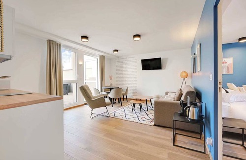 Vanves Apartment | Suite Raphaël #4- Rooftop & Air Conditioning