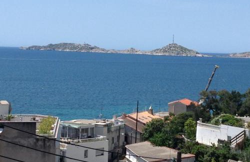 Roucas-Blanc Apartment | Suite sur la mer Marseille Corniche