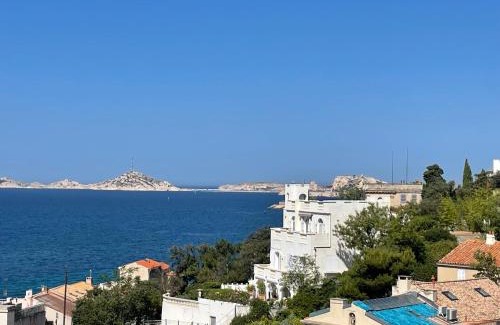 Roucas-Blanc Apartment | Suite sur la mer Marseille Corniche