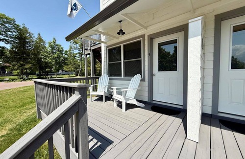 La Pointe Apartment | Suite Three at La Pointe Lodging