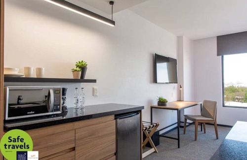 Queretaro Apartment | Suite with excellent view and location Querétaro 3