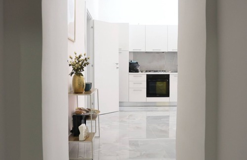 Quartieri Spagnoli Apartment | Suite with Whirlpool Naples - RODA Apartments