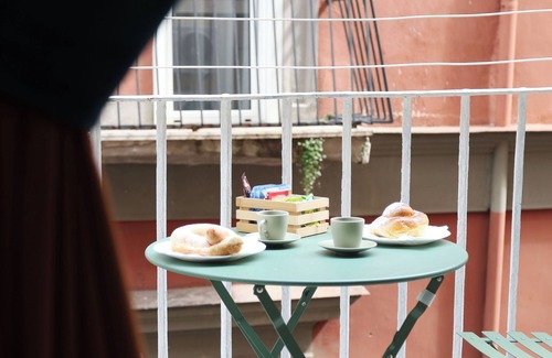 Quartieri Spagnoli Apartment | Suite with Whirlpool Naples - RODA Apartments