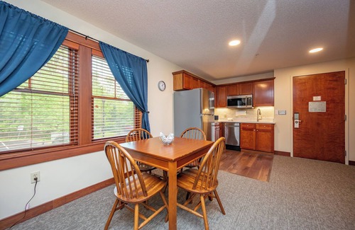 Thayerville Apartment | Suites at Silver Tree A126: King Bedroom Suite on 1st Floor with Free WIFI!
