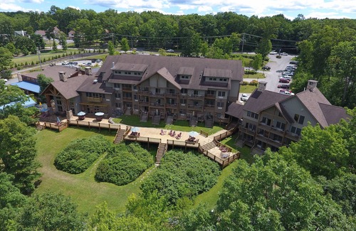 Thayerville Apartment | Suites at Silver Tree A310: Standard view studio & loft, sleeps 6, cozy fireplac