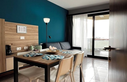 Livorno Apartment | Suites Marilia Apartments