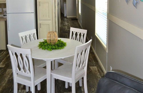 Navarre Cottage | Sum Beaches Paradise Cottage 1