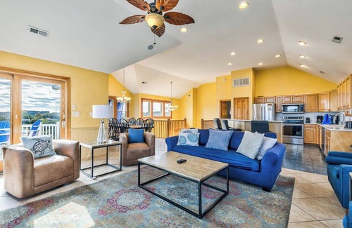 Monteray Shores House | Summer Breeze Too | 1000 ft to the beach | Private Pool, Hot Tub, and Dog Friendly