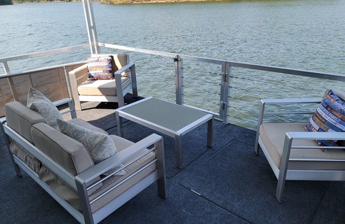 Royal Boat Rental | Summer Dates are Booking Fast!