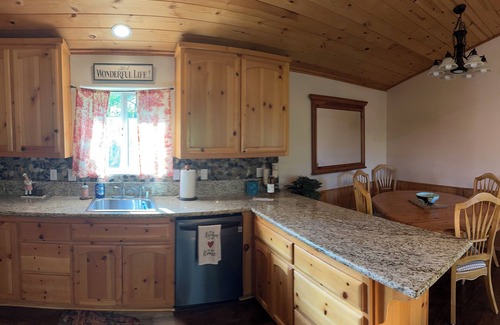 Glencoe House | "Summer Discount" New AC Lake mont Pines Getaway Updated Cabin