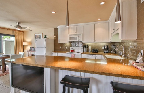 Palm Desert Condo | Summer Escape: Save 25% Now!