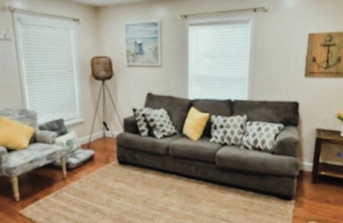 West Belmar House | SUMMER FUN IN A 3BED/2BATH SINGLE FAMILY HOME!