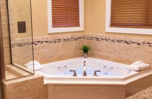 McGaheysville Resort | Summer fun-Water park onsite! 2/2 condo in beautiful resort