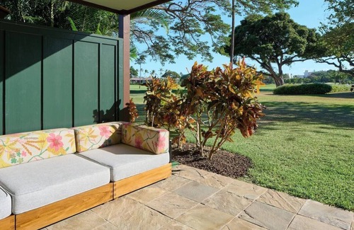 Kaanapali Hotel | Summer Getaway! Beachfront Property with Outdoor Swimming Pool, Tennis Courts
