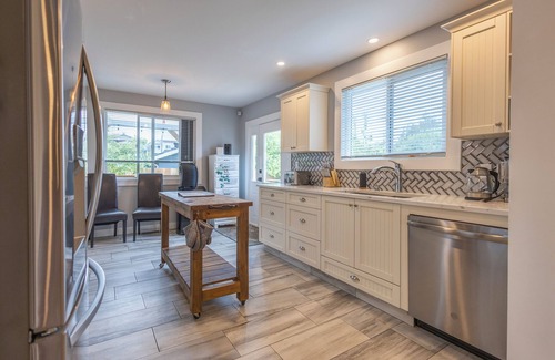 Regional District of Nanaimo House | Summer House