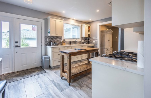 Regional District of Nanaimo House | Summer House