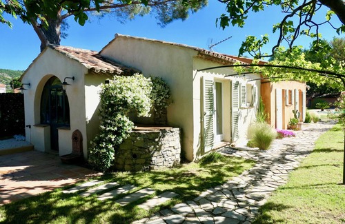 Plan-de-la-Tour House | Summer house for 4 to 6, private pool, air con, wifi