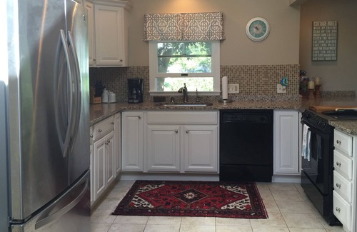 Bellevue Avenue Historic District House | Summer in Newport!