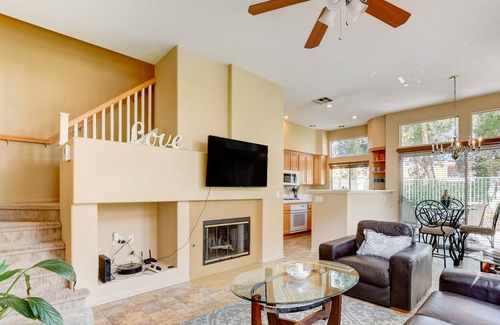 Mission Valley House | Summer in San Diego, Let's Go!