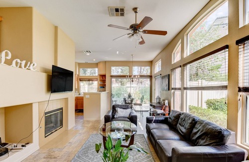 Mission Valley House | Summer in San Diego, Let's Go!