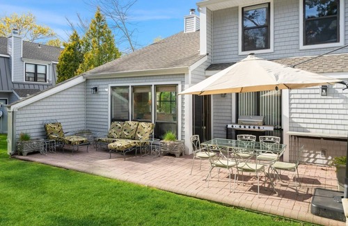Southampton Apartment | Summer in the Hamptons