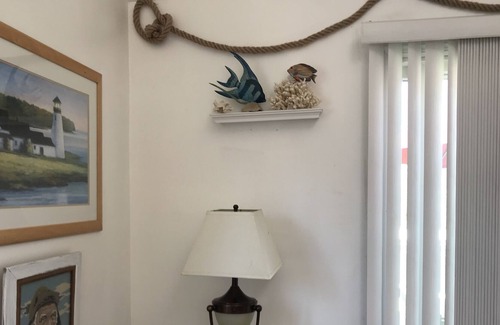 Hampton Bays Cottage | SUMMER PARADISE, make it yours for a week or a month